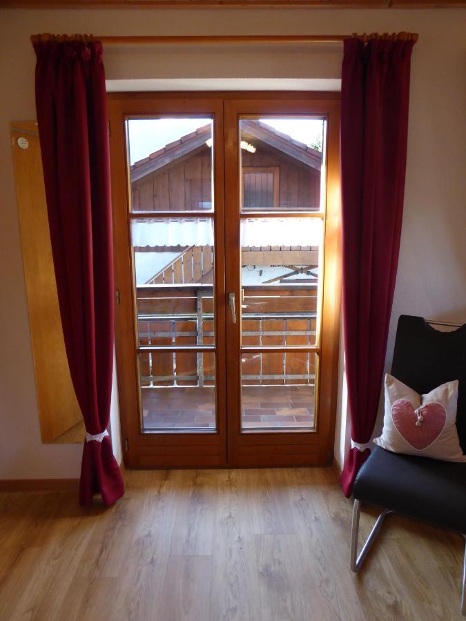 "Landhaus Kennerknecht" Obermaiselstein Exterior foto